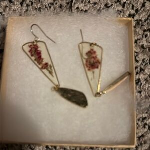 Floral Gold Dangle Earrings